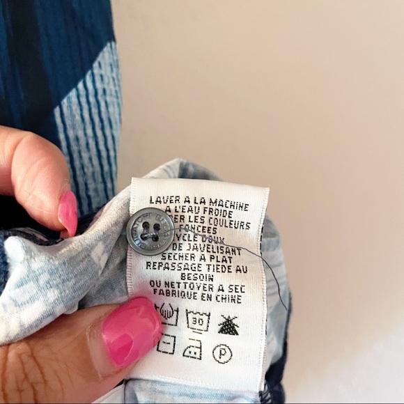 ⭐️SOLD⭐️ Bugatchi Polo Shirt Mens Classic Tropical Floral Print Short Sleeve - Picture 6 of 6